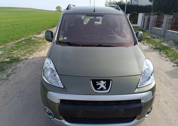 Peugeot Partner cena 28900 przebieg: 161532, rok produkcji 2012 z Kartuzy małe 781